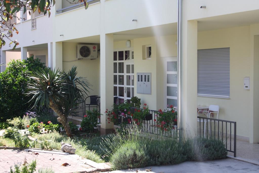 Martina Sun Apartment Zadar Kamer foto
