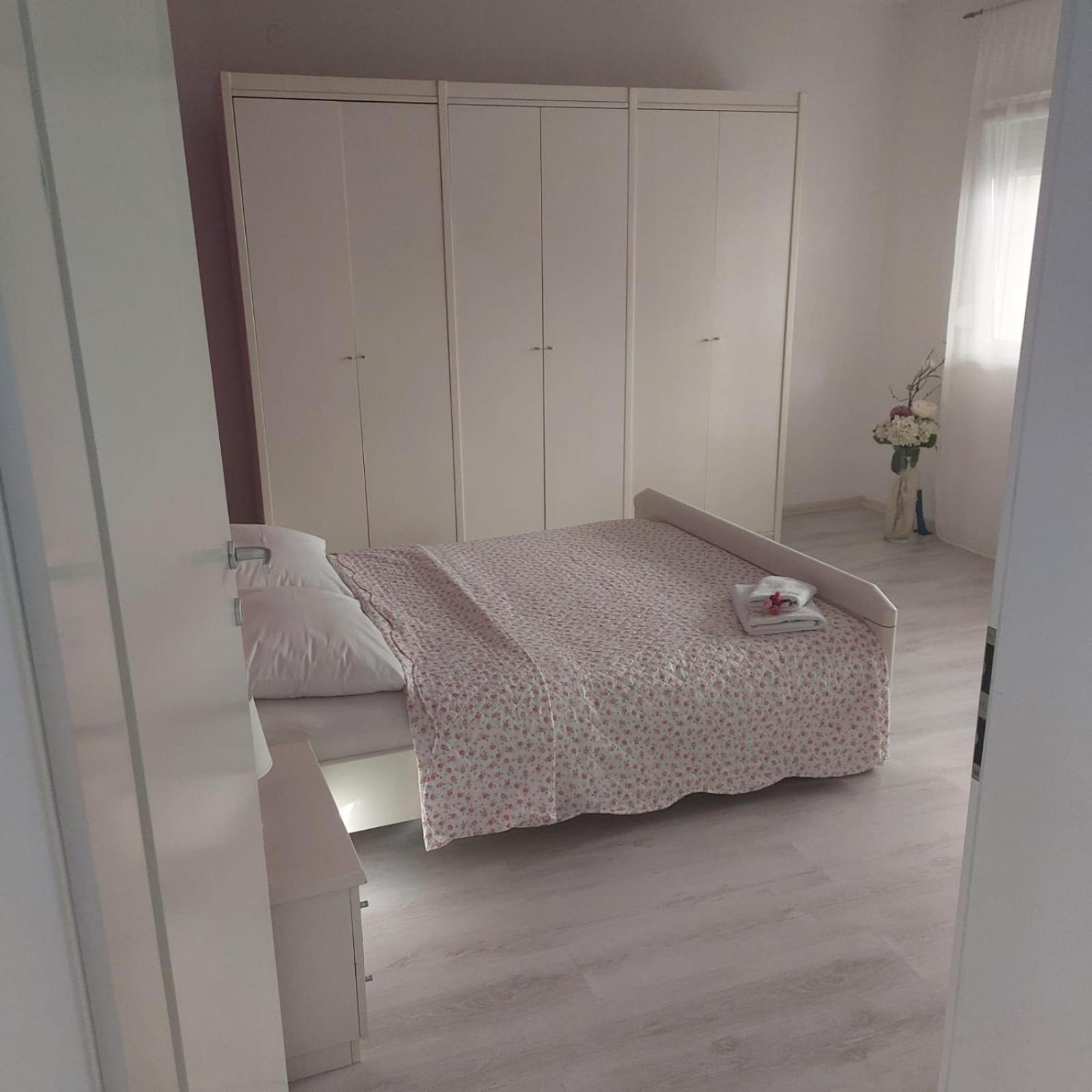 Martina Sun Apartment Zadar Buitenkant foto