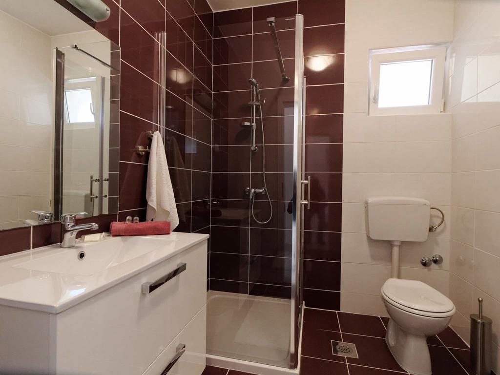 Martina Sun Apartment Zadar Buitenkant foto